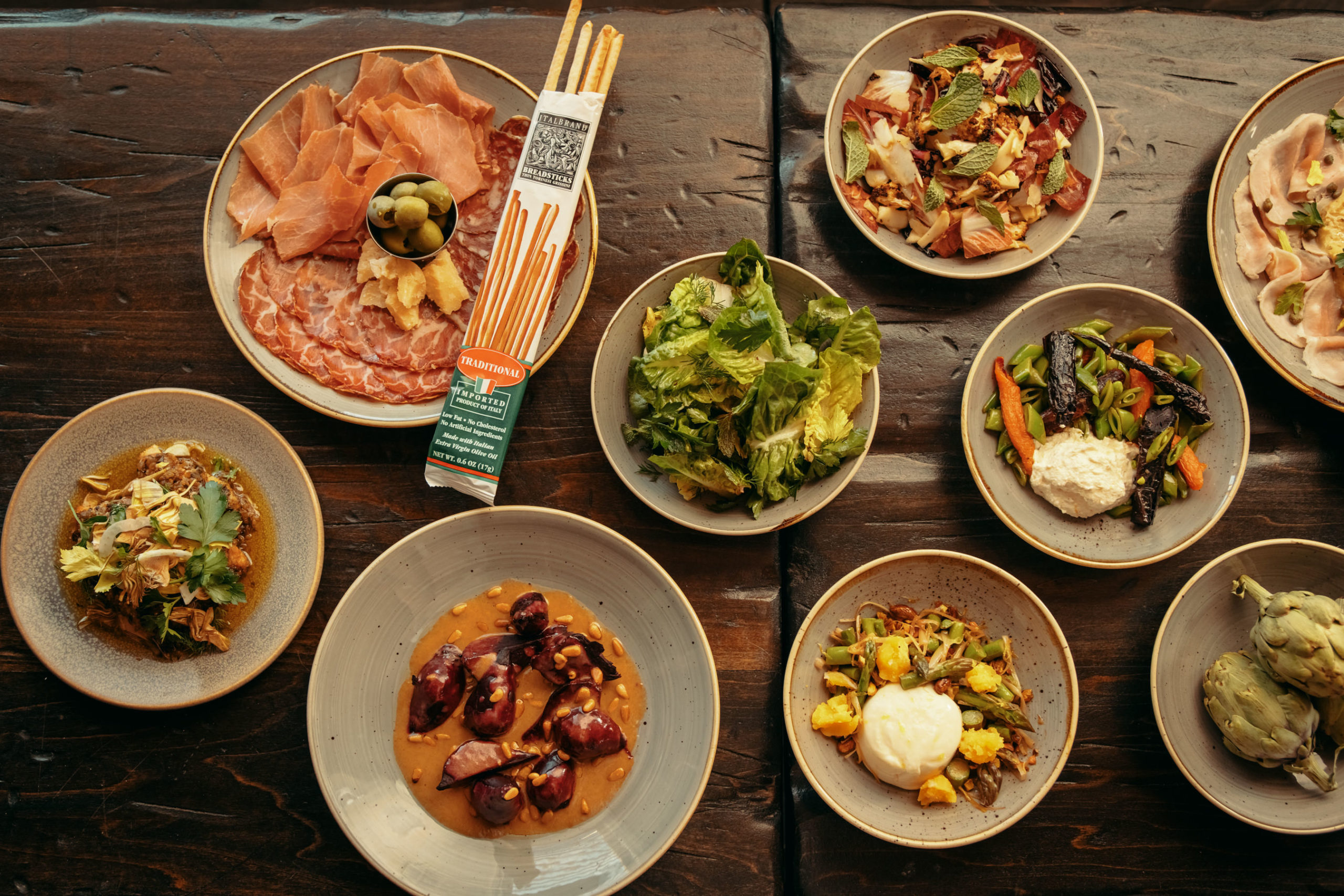 Mezzanotte Gruman Public Relations